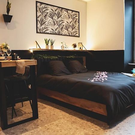 Love Room, La Douce Angevine Angers Exterior foto